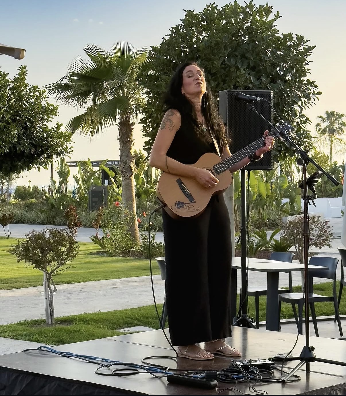 Jolina Carl – Special Guest