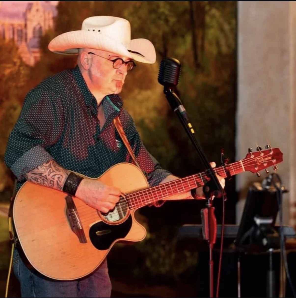 Kris Robyan – Special Guest